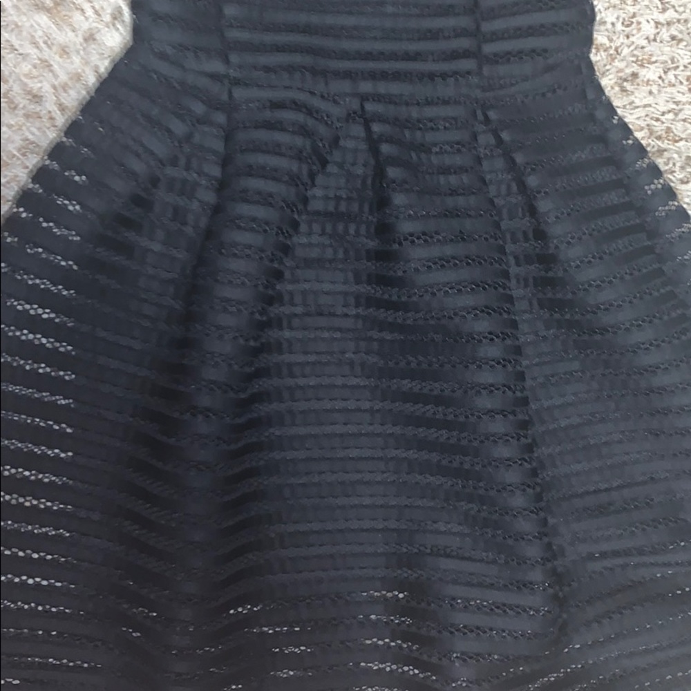 Dress - Picture 3 of 6